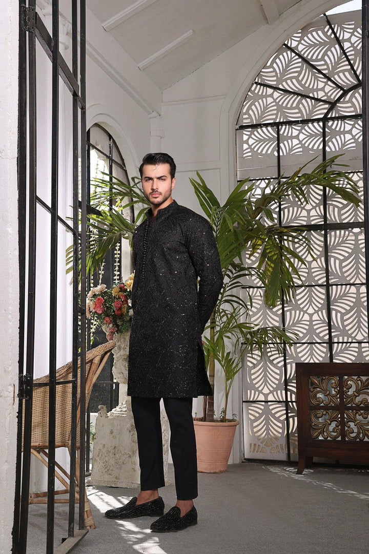 Embroidered Black Kurta and Pajama - ZB 1003 - Zeshan Bariwala