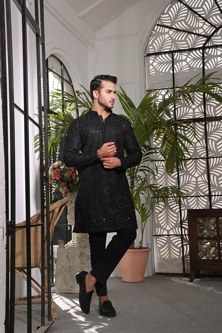 Embroidered Black Kurta and Pajama - ZB 1003 - Zeshan Bariwala