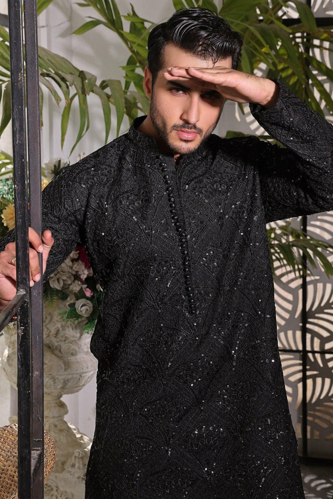 Embroidered Black Kurta and Pajama - ZB 1003 - Zeshan Bariwala