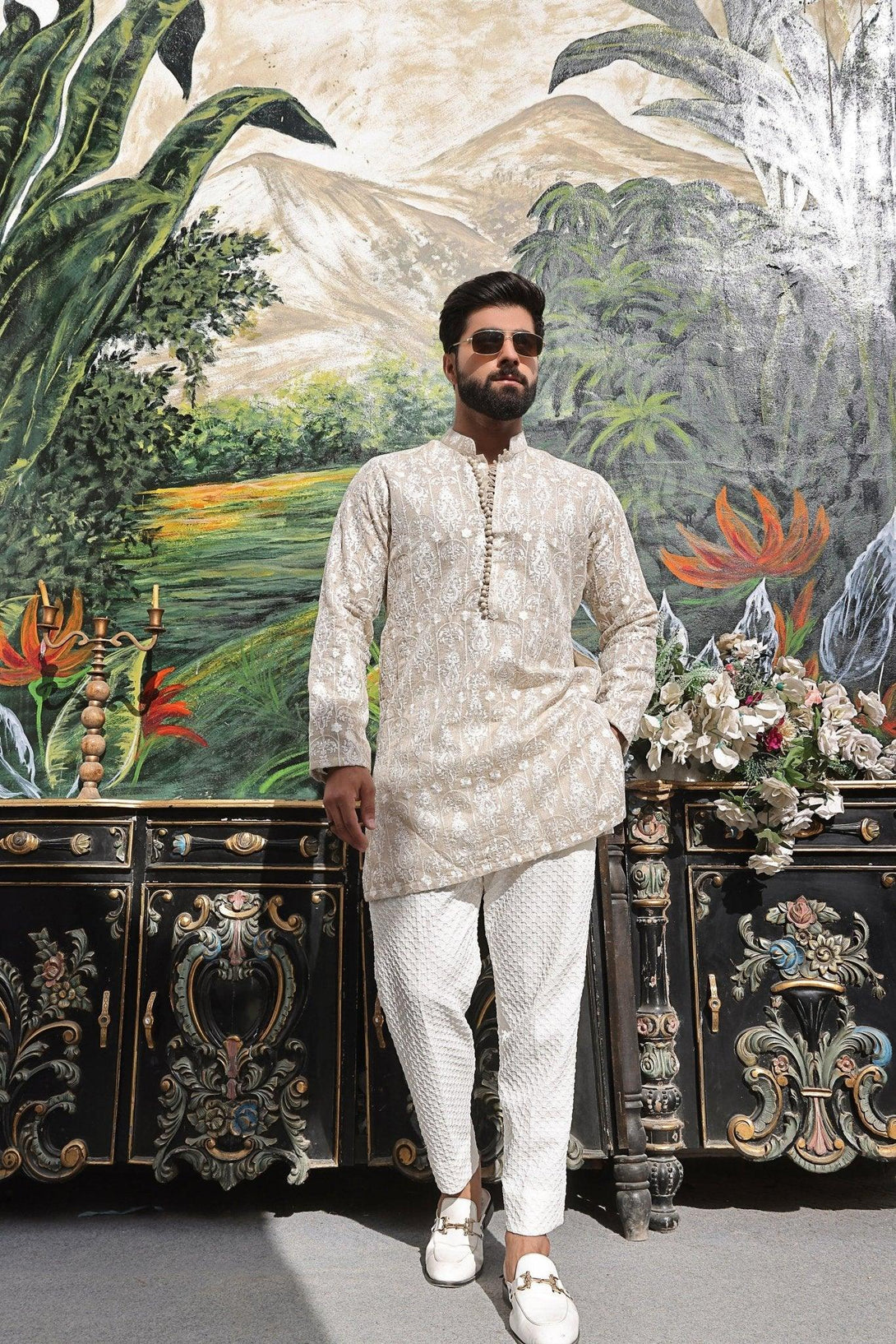 Embroidered Ivory Kurta and Pajama - ZB 1014 - Zeshan Bariwala