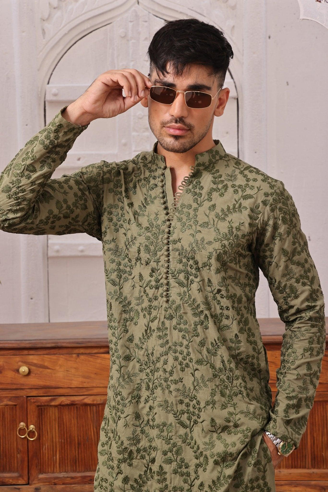 Embroidered Green Kurta and Pajama - ZB 1103 - Zeshan Bariwala