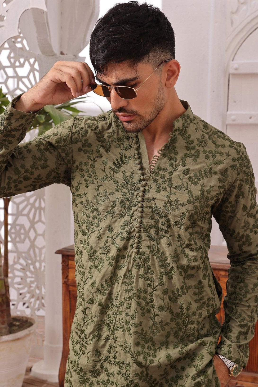 Embroidered Green Kurta and Pajama - ZB 1103 - Zeshan Bariwala