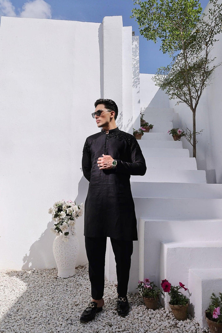 Embroidered Black Kurta and Pajama - ZB 1011 - Zeshan Bariwala